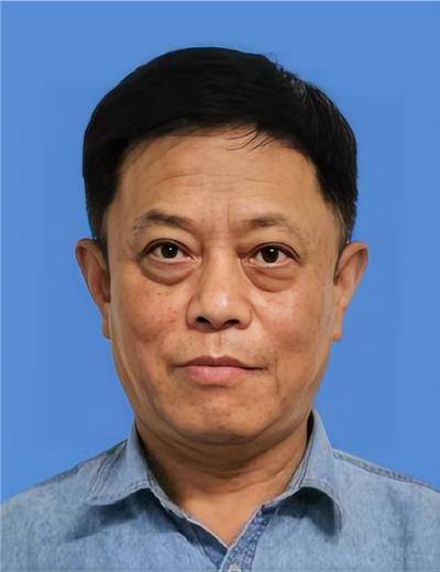 郝洋