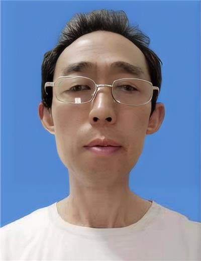 周飞